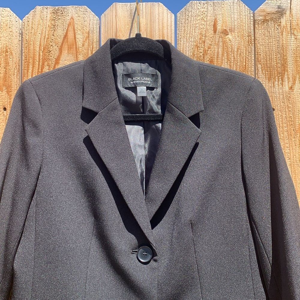 🔥 Take 50% OFF- Evan Picone Women's Black Blazer, Size-6 - Picture 3 of 8